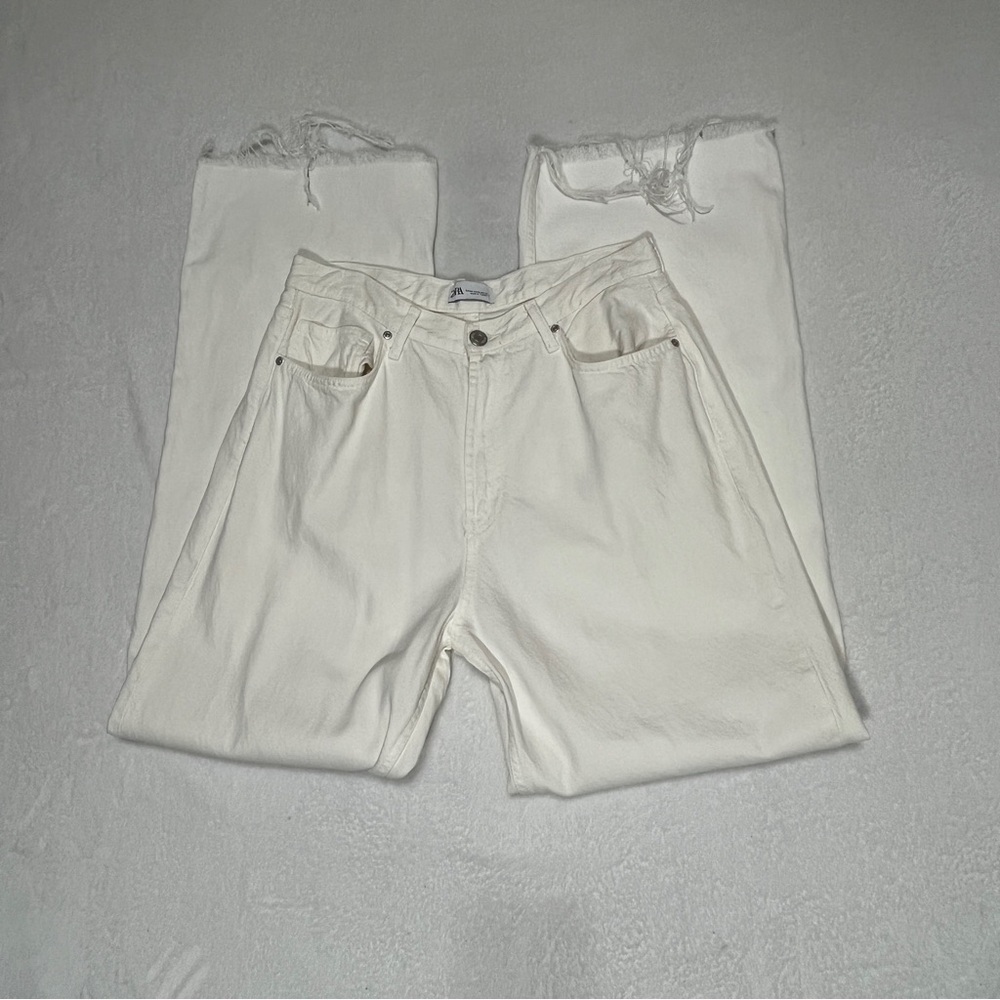 Zara Wide Leg High Rise Jeans Ecru Cream Raw Hem Size 12 Coastal Minimalist